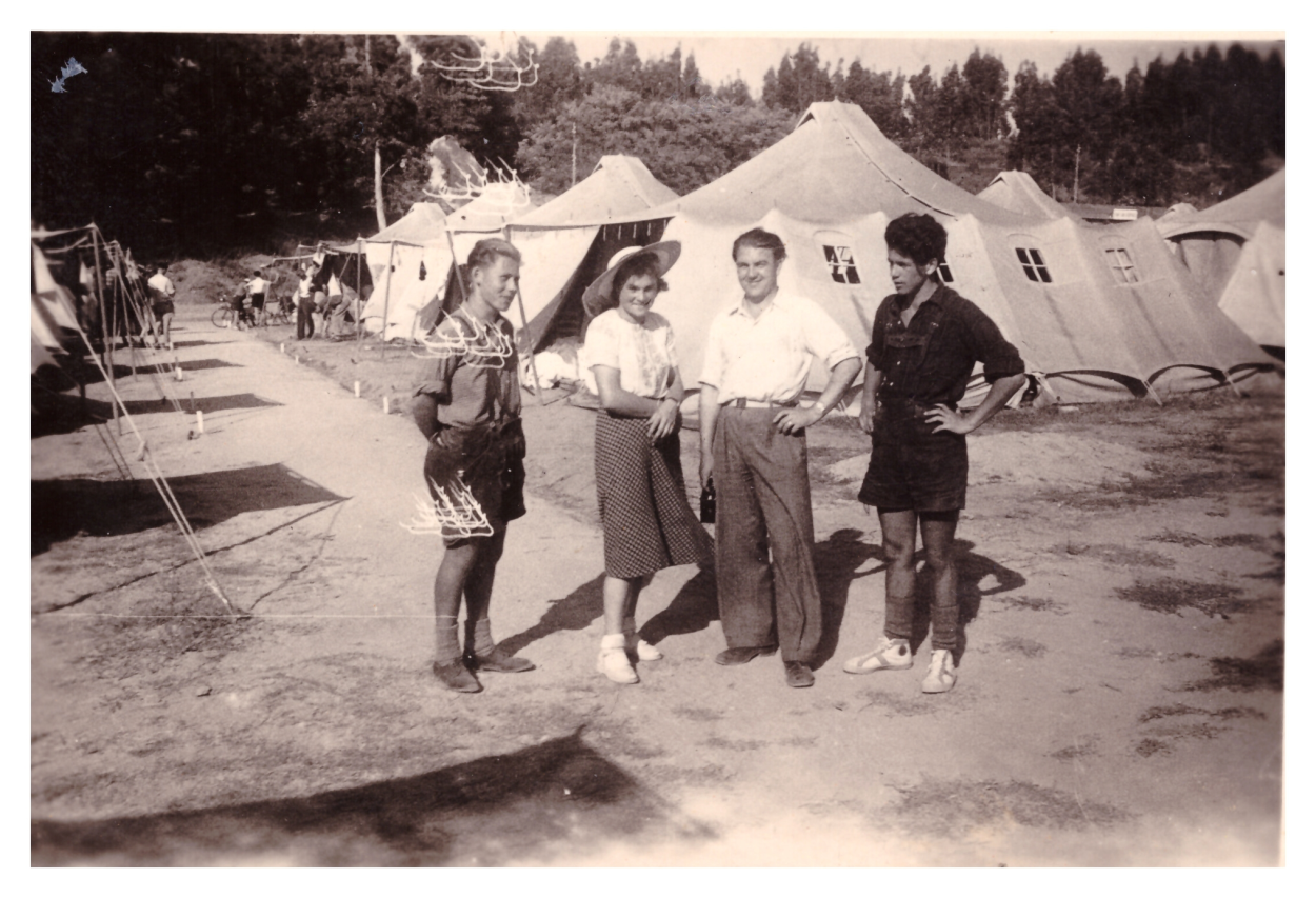 v.r.nl.: Willi, Kremersch Lissi, Leuk Martin, Rudi